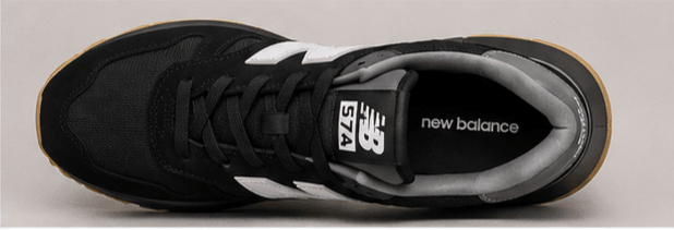 New Balance 574 Noir & Semelle Gomme